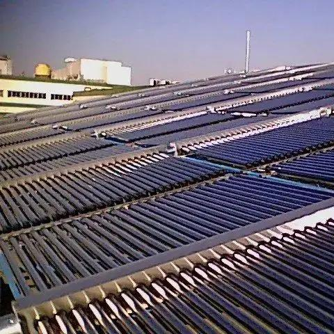 貴標集成太陽能陶瓷廠集中供熱熱水